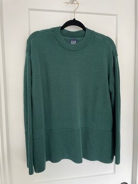 GAP Crewneck cotton Sweater